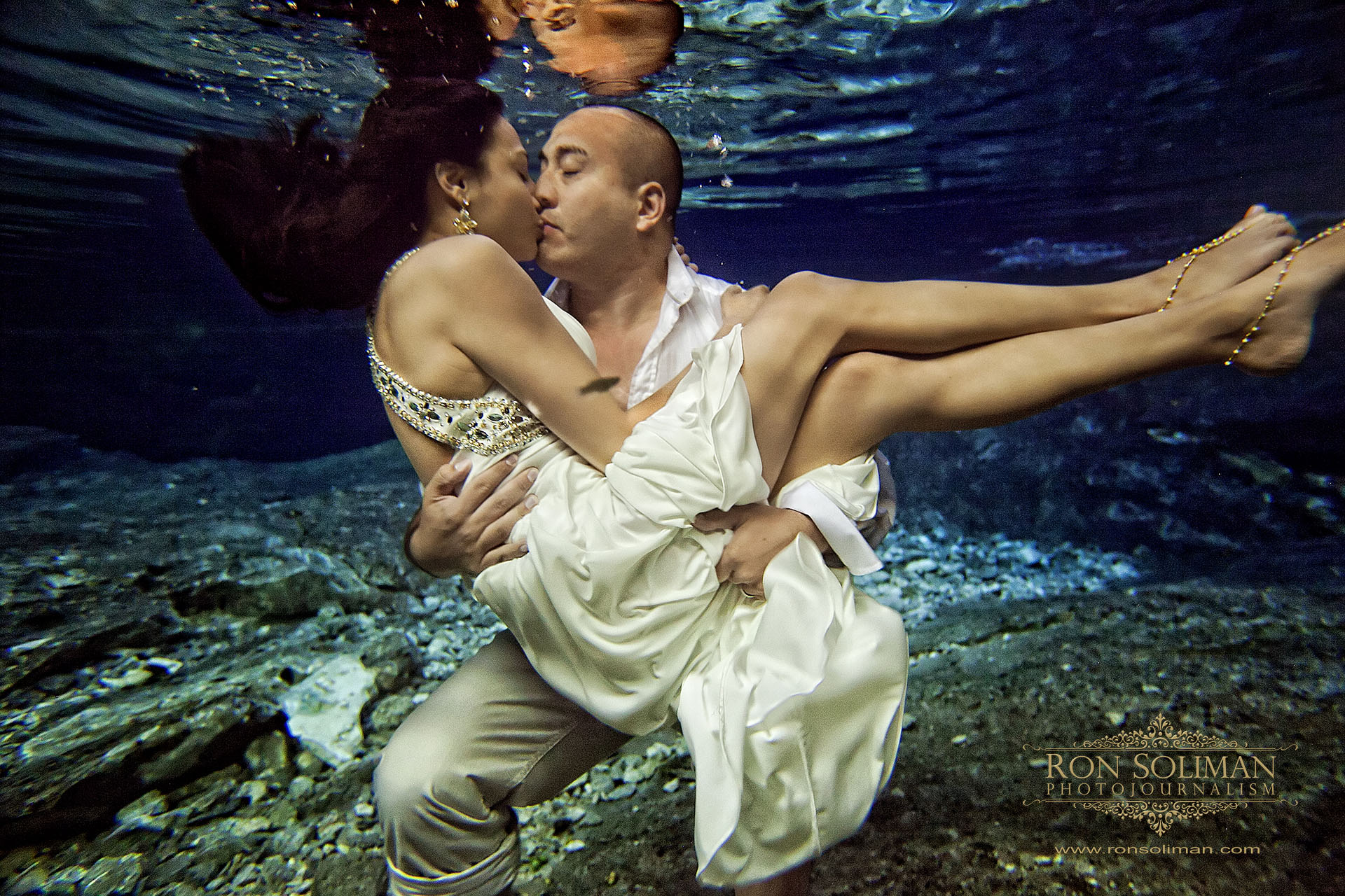 CANCUN TRASH THE DRESS