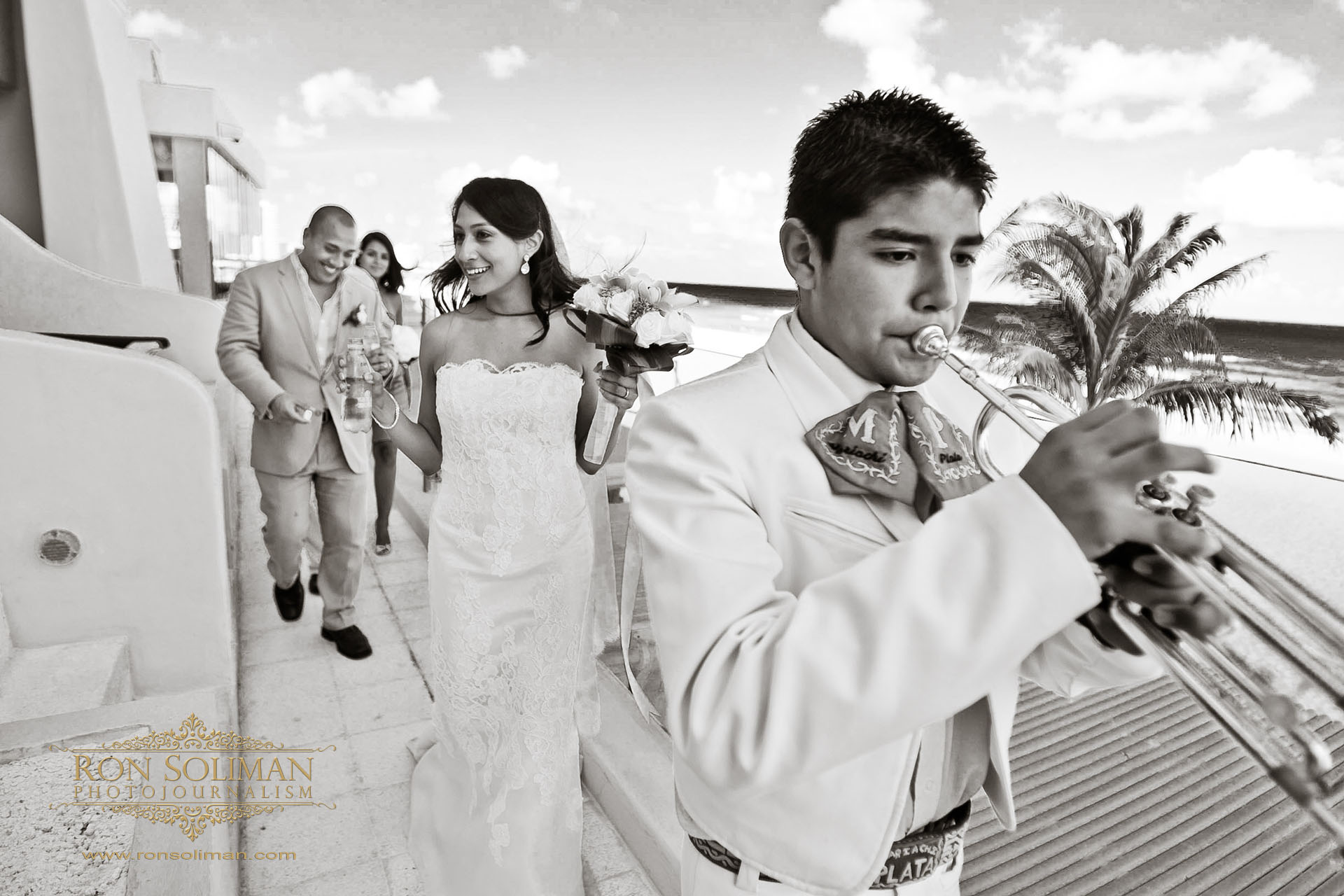 MARIACHI WEDDING IN CANCUN