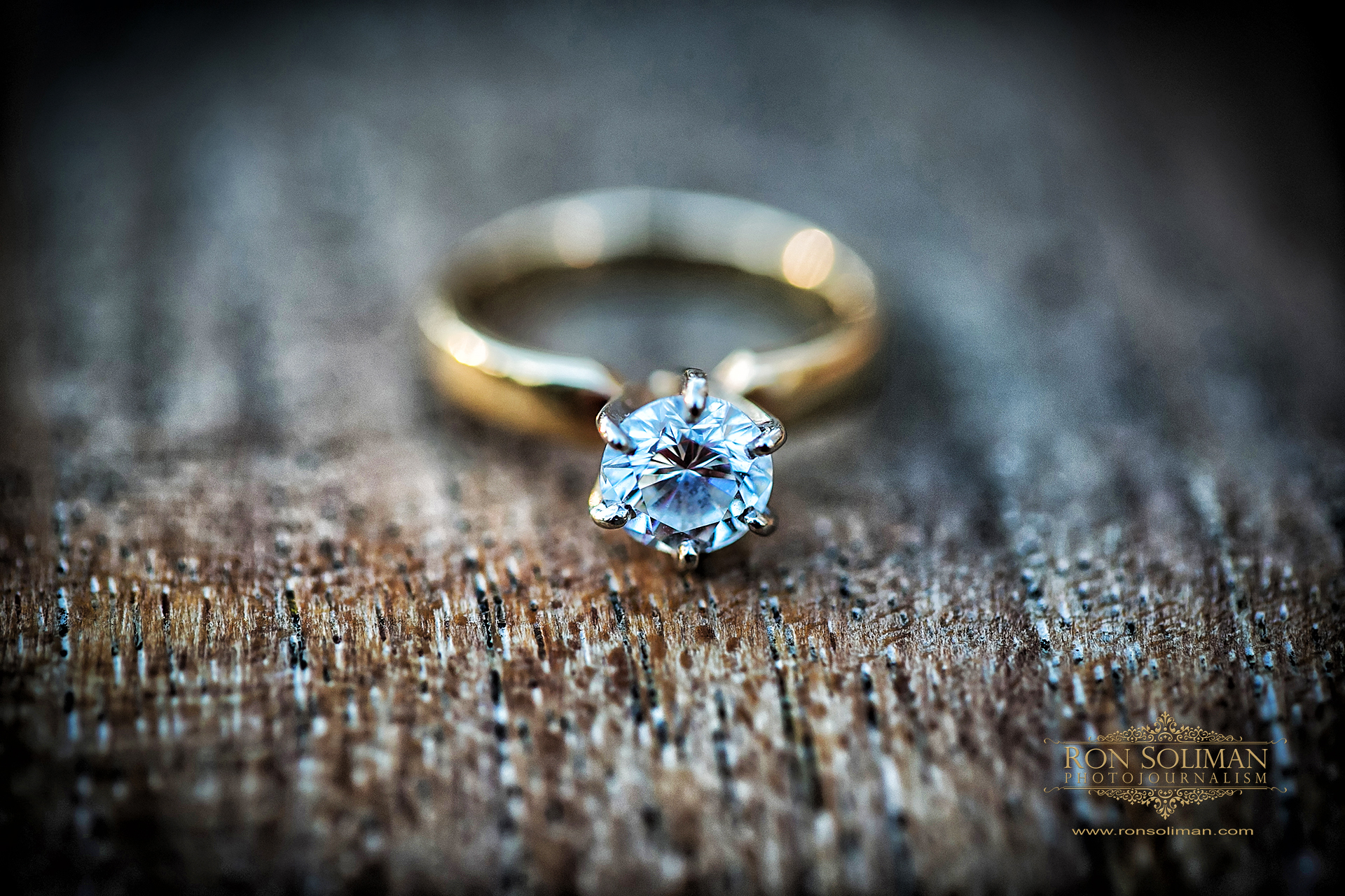 gold diamond engagement ring