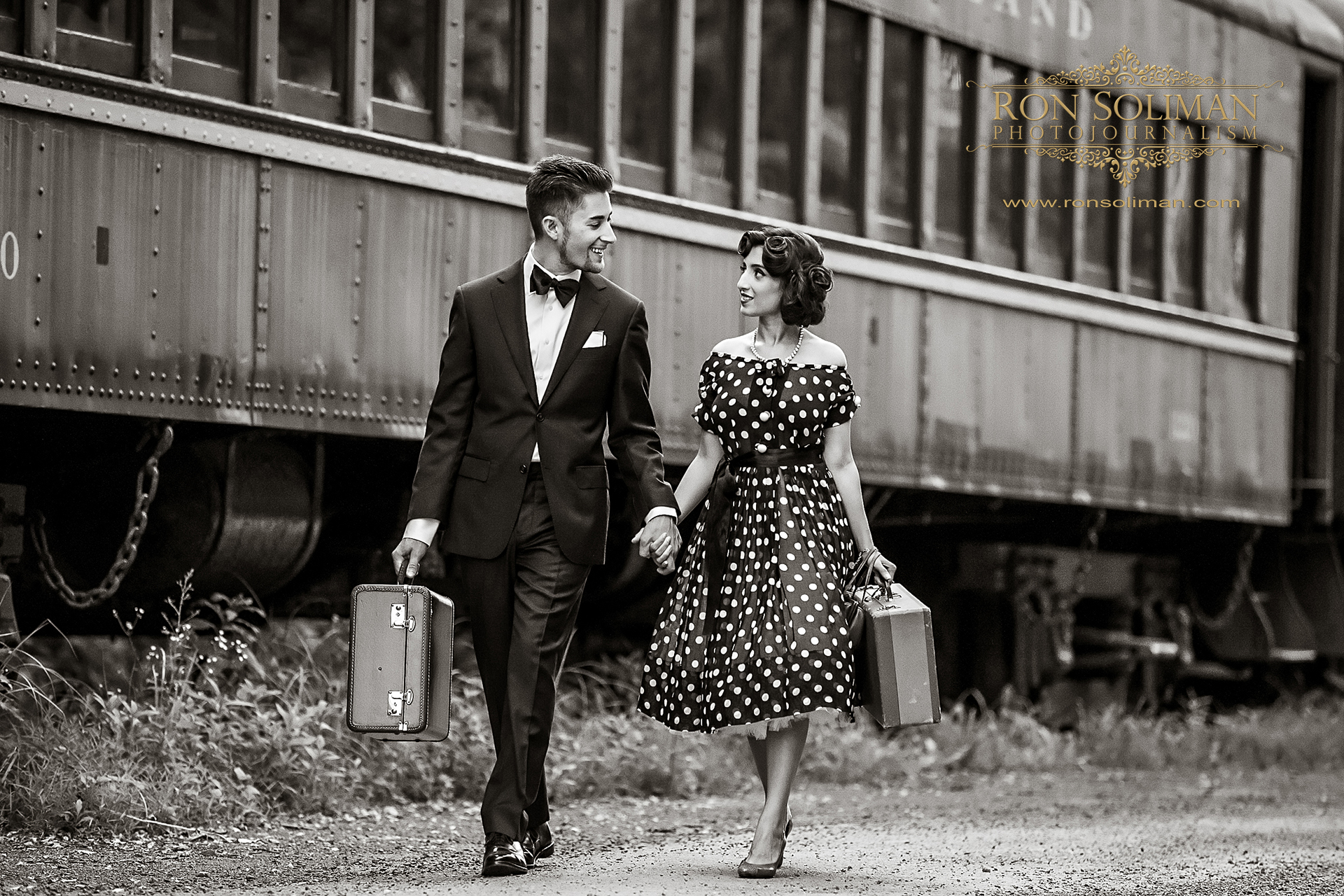 ELEGANT VINTAGE ENGAGEMENT