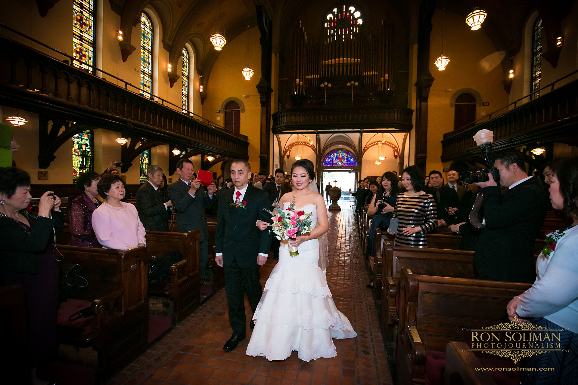Church of Holy Trinity wedding photos