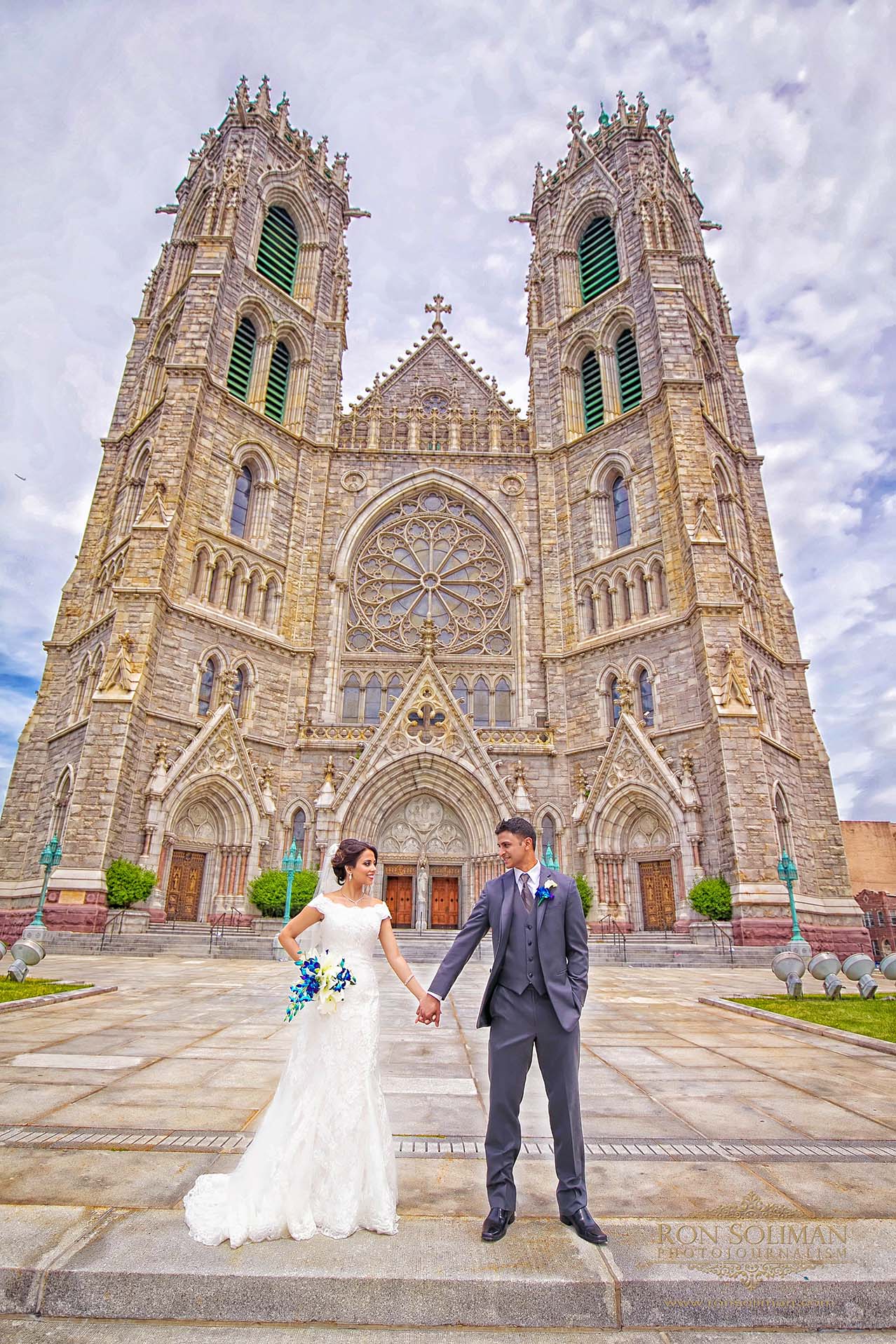 Cathedral Basilica of the Sacred Heart wedding photos