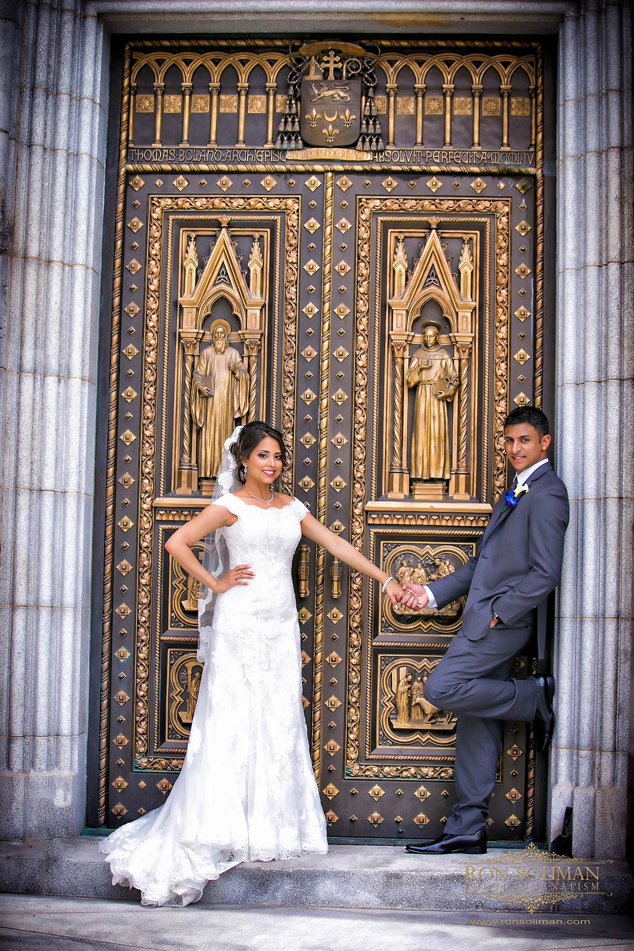 Cathedral Basilica of the Sacred Heart wedding photos