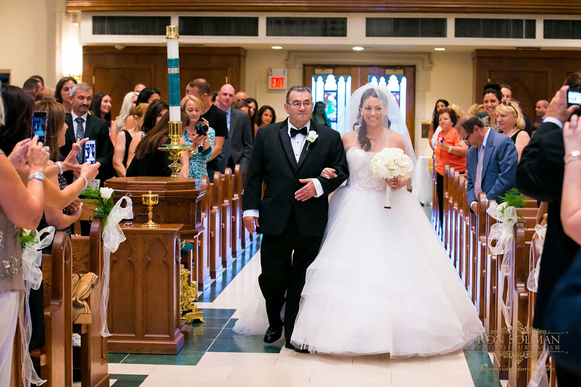 St. Teresa of Avila Parish wedding photos