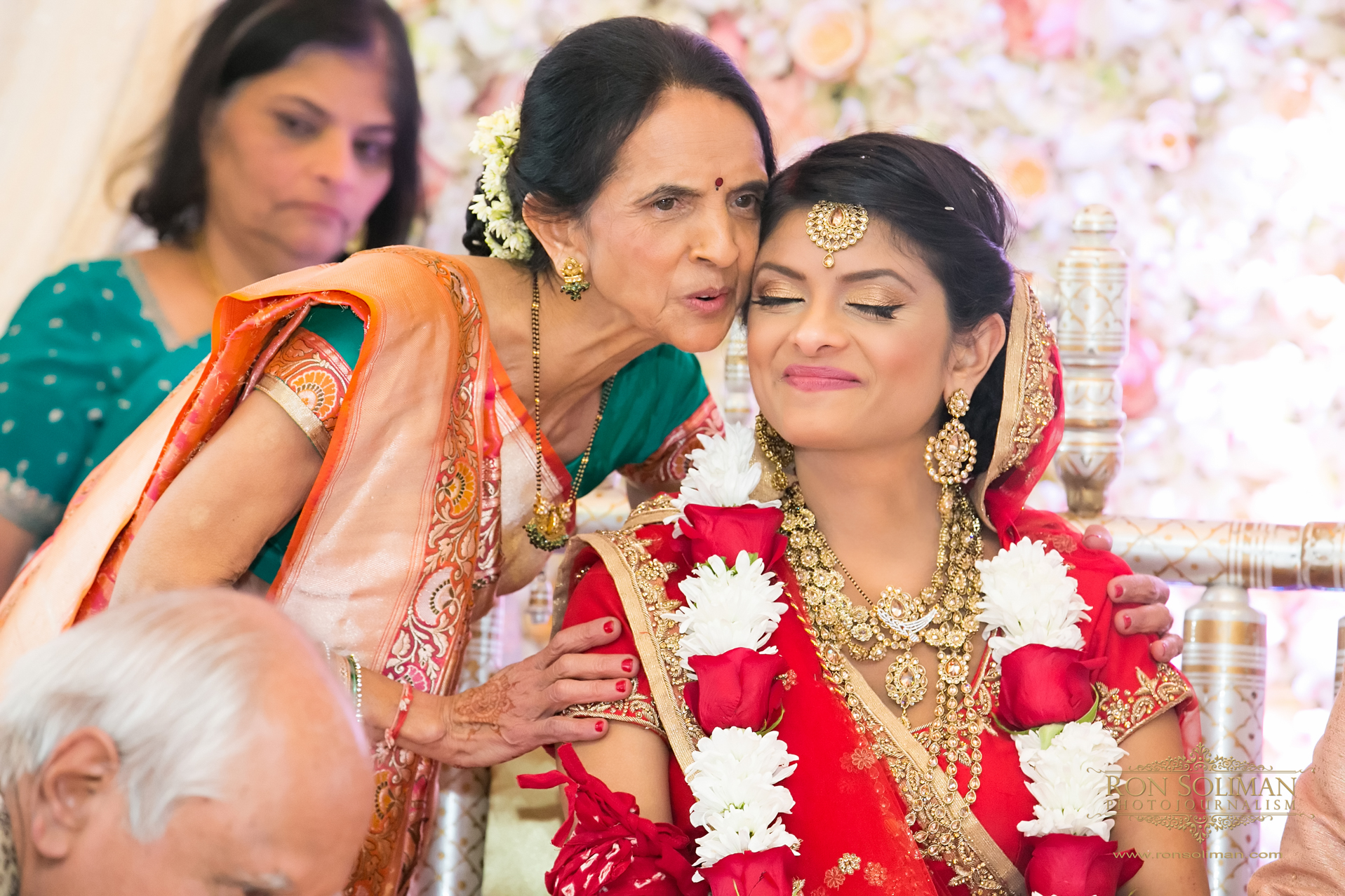 Hindu wedding ceremory photos