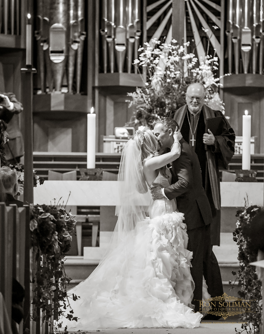 Romantic First Kiss as Married Couples |  Rainbow Room New York Wedding Noel + Rob