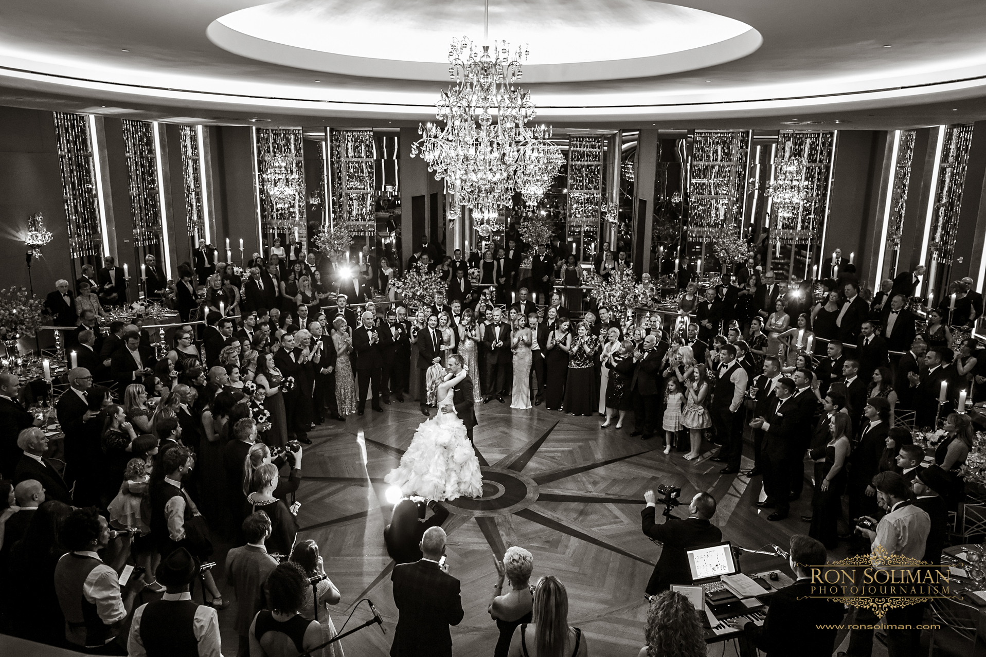 Elegant Newly Weds First Dance at the Ballroom | Rainbow Room New York Wedding Noel + Rob