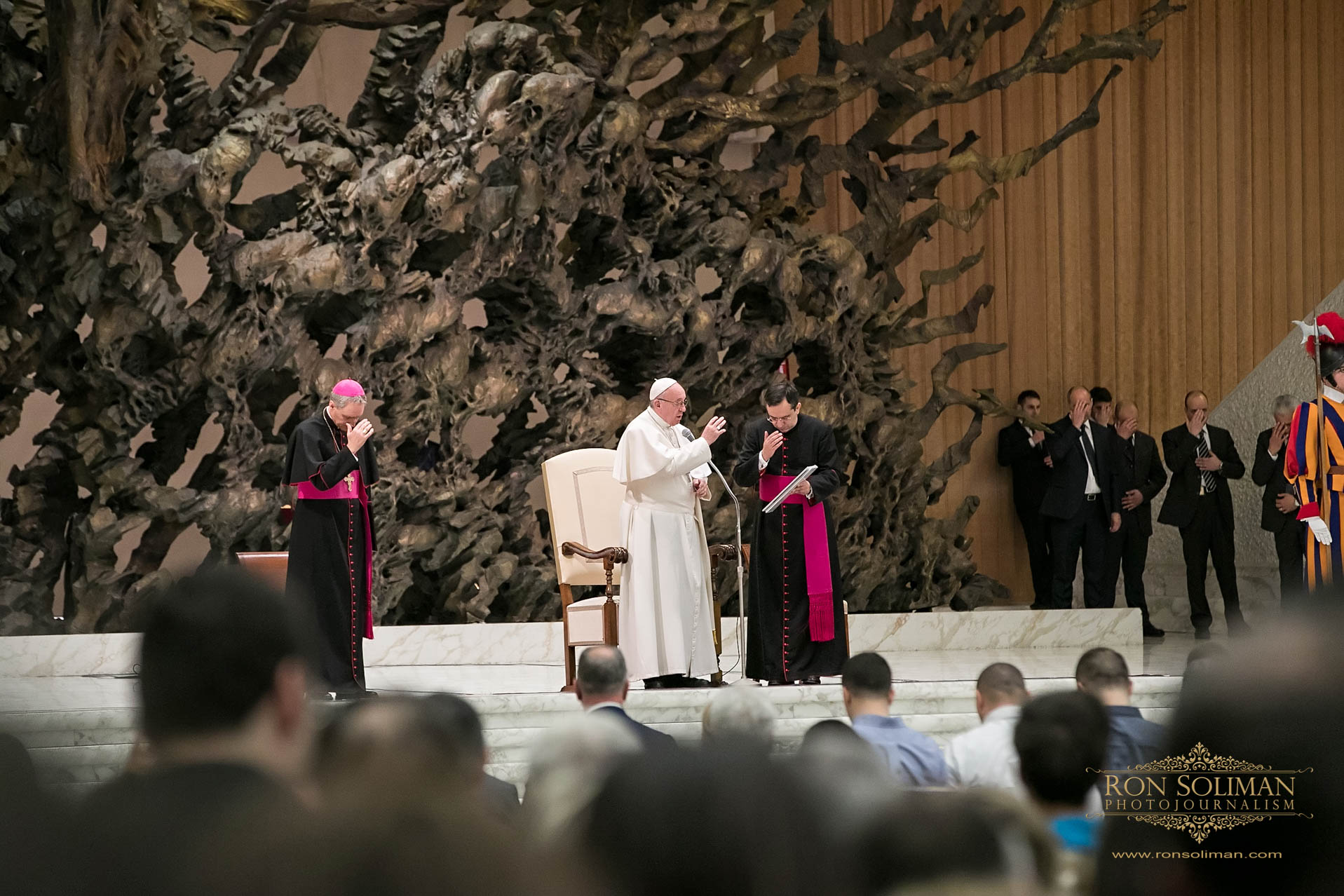 Pope Francis wedding photos