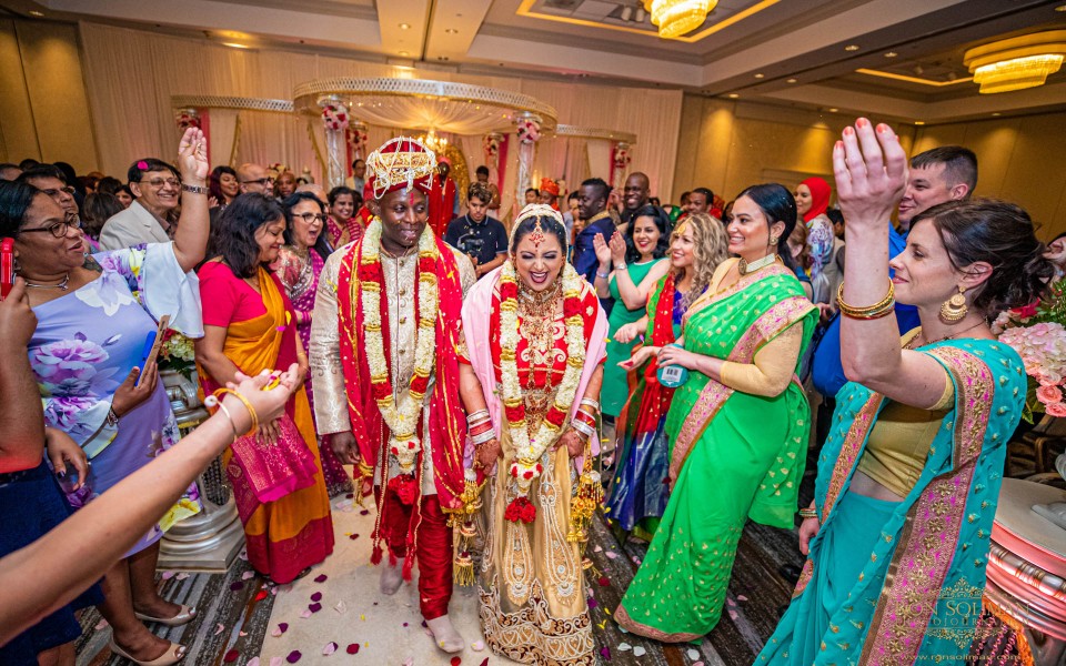 Gaithersburg Marriott Washingtonian Center Wedding Angela