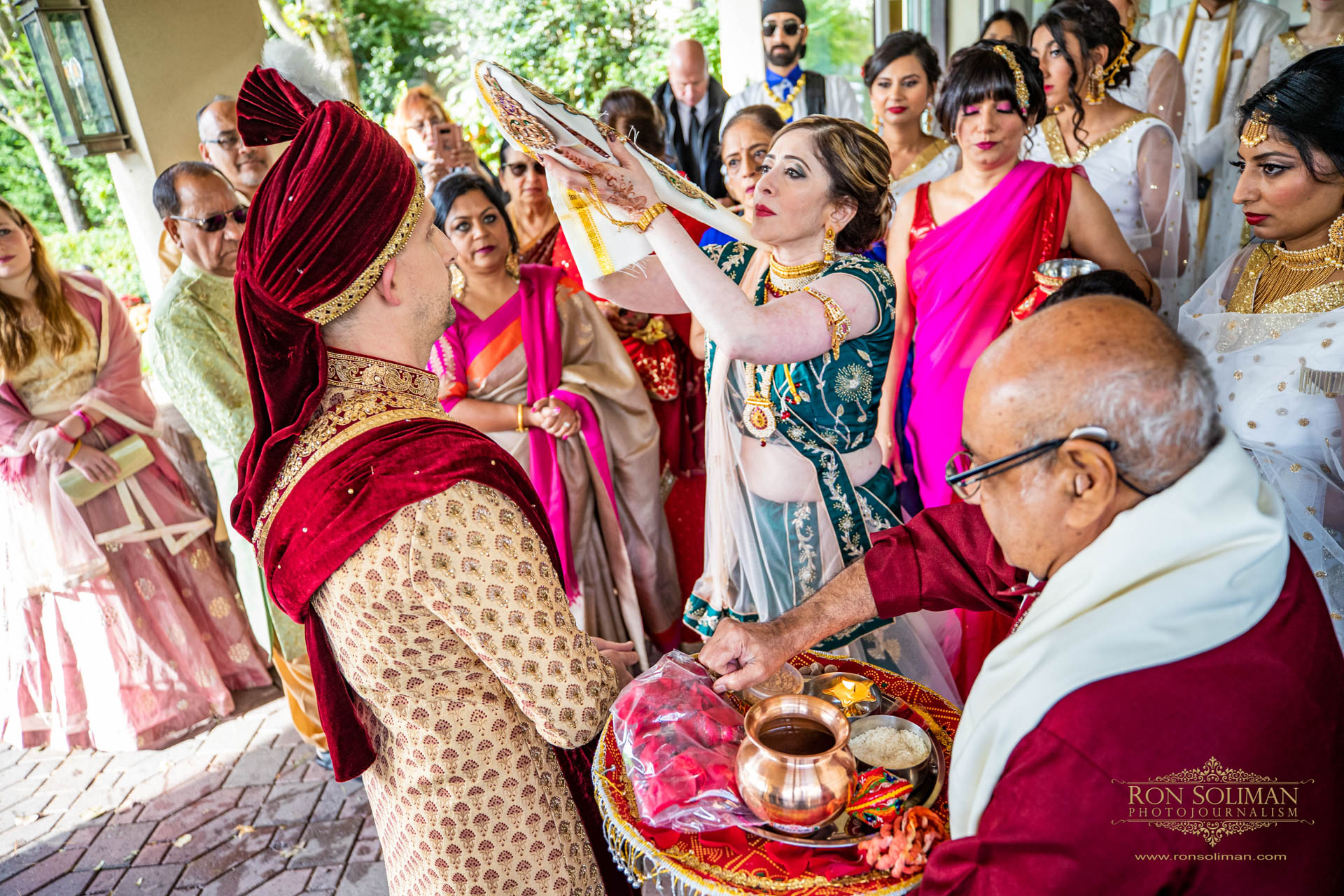 BROOKLAKE COUNTRY CLUB INDIAN WEDDING 24