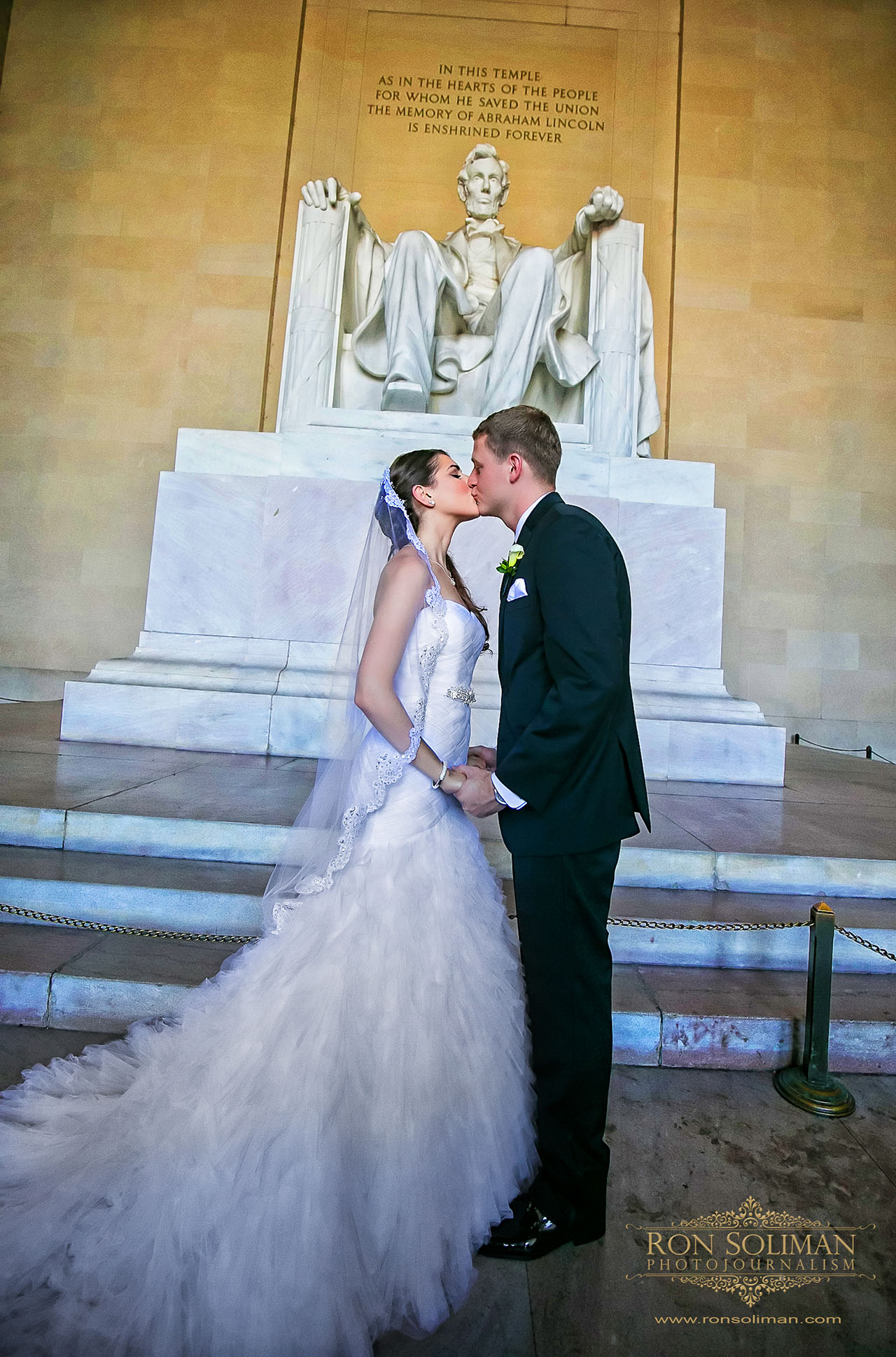 Bride and Groom photo at the Lincoln Memorial in Washington DC
