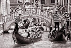 VENICE09 1330x900 min